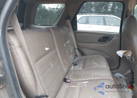 2001 Ford Escape Xlt from USA, damaged, VIN 1FMYU03171KF63785